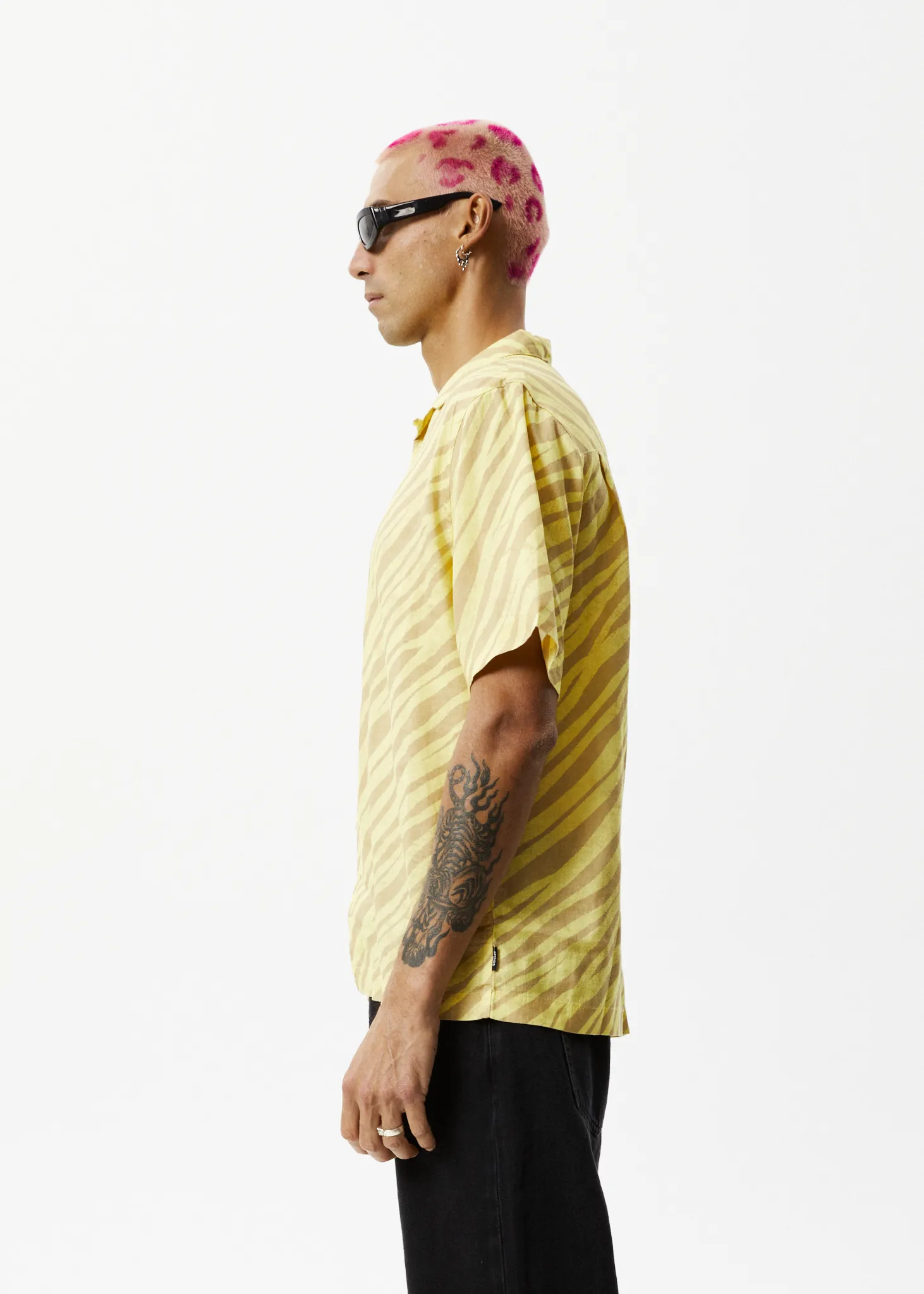 AFENDS Mens Atmosphere - Cuban Short Sleeve Shirt - Butter Stripe