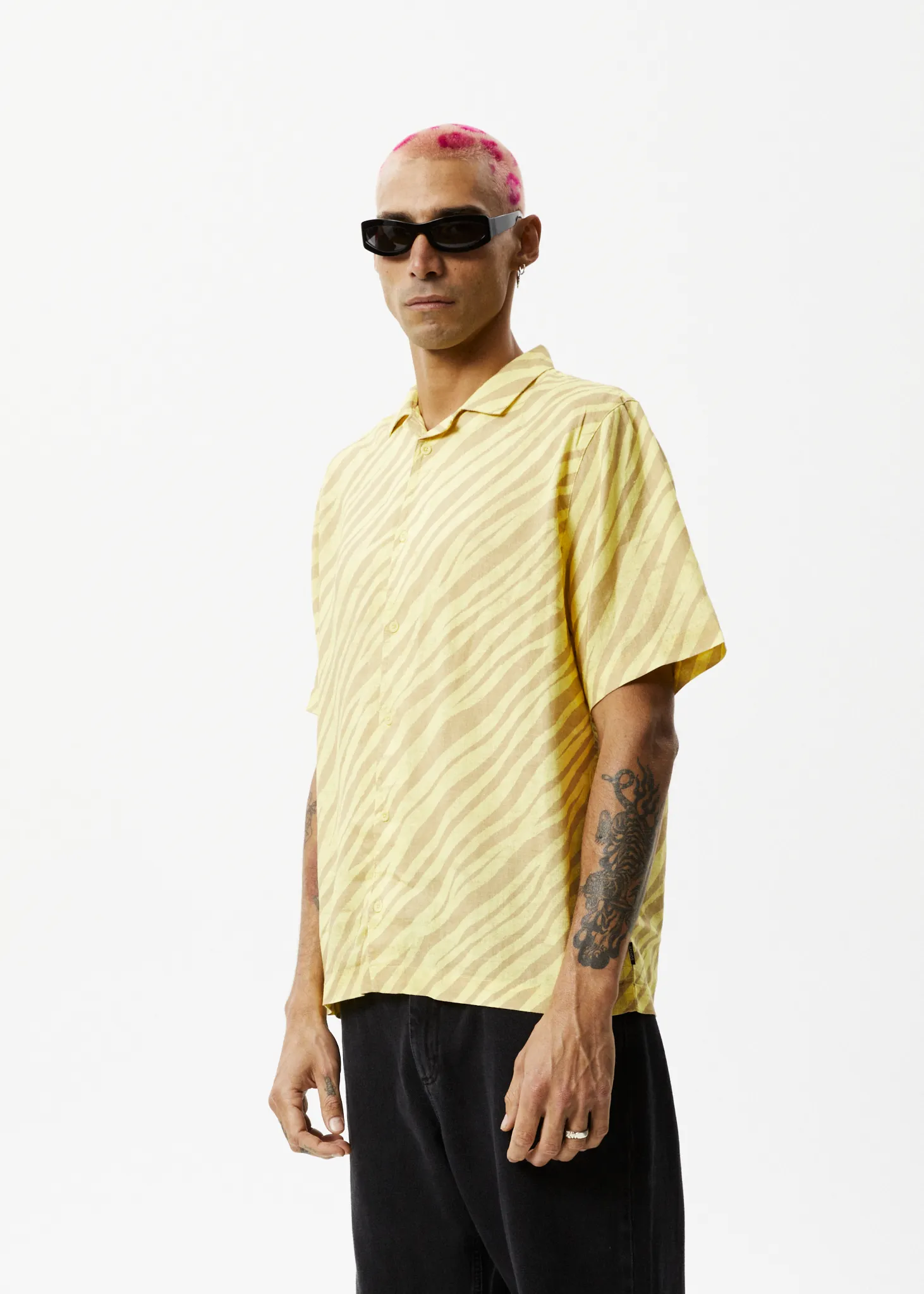 AFENDS Mens Atmosphere - Cuban Short Sleeve Shirt - Butter Stripe