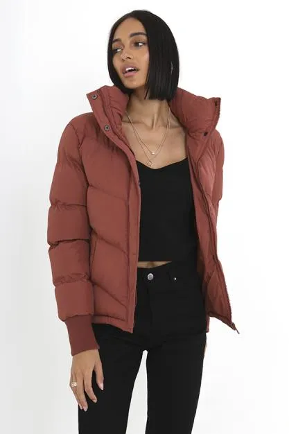 ROSEWOOD LARGE COLLAR DETAIL CHEVRON PUFFER JACKET