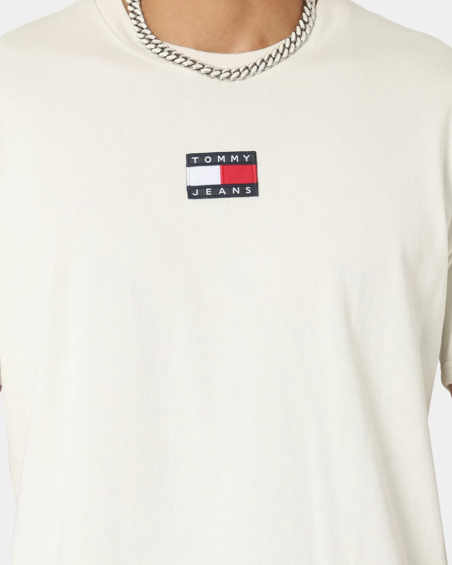 Tommy Jeans Tommy Badge T-Shirt Ivory