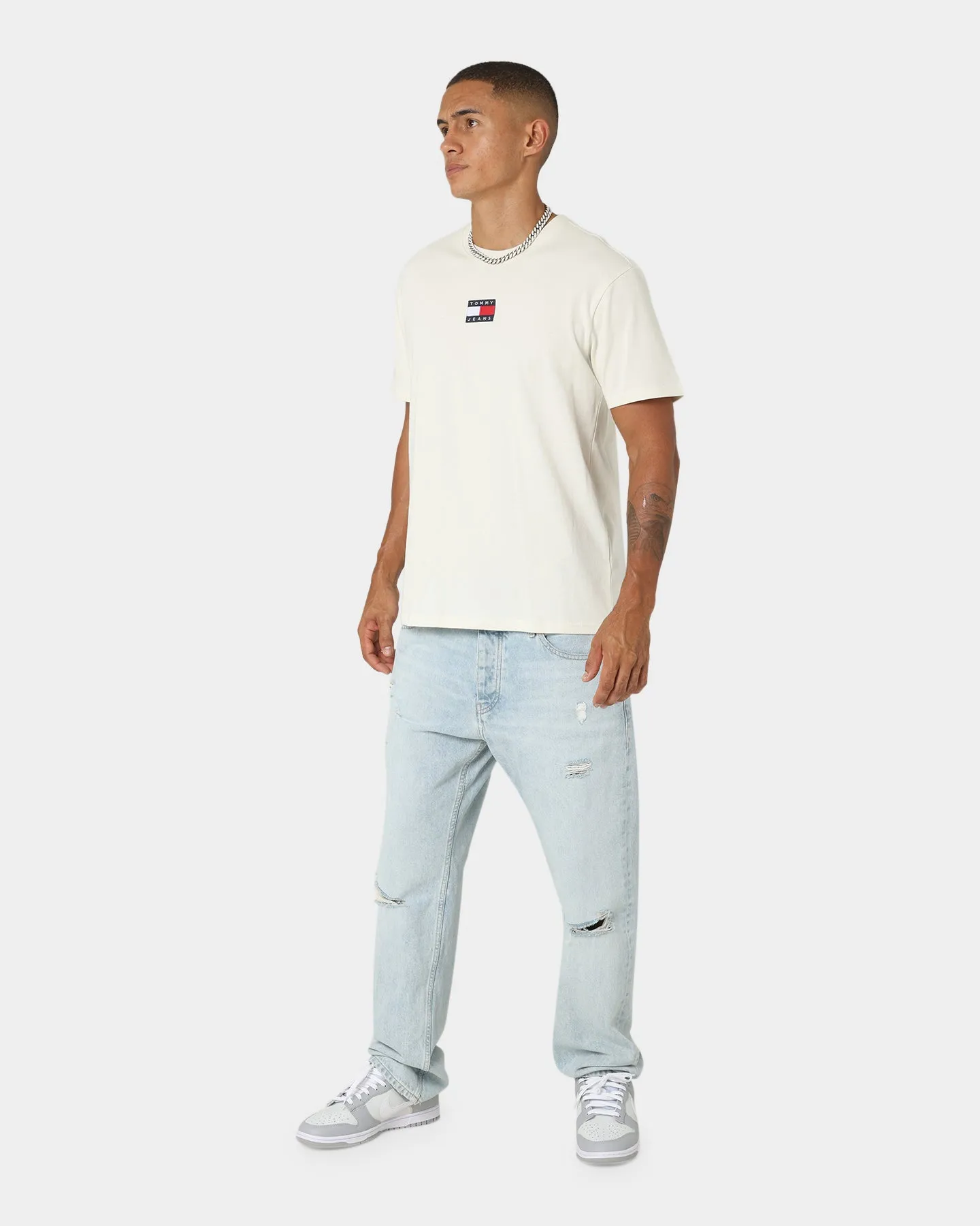 Tommy Jeans Tommy Badge T-Shirt Ivory