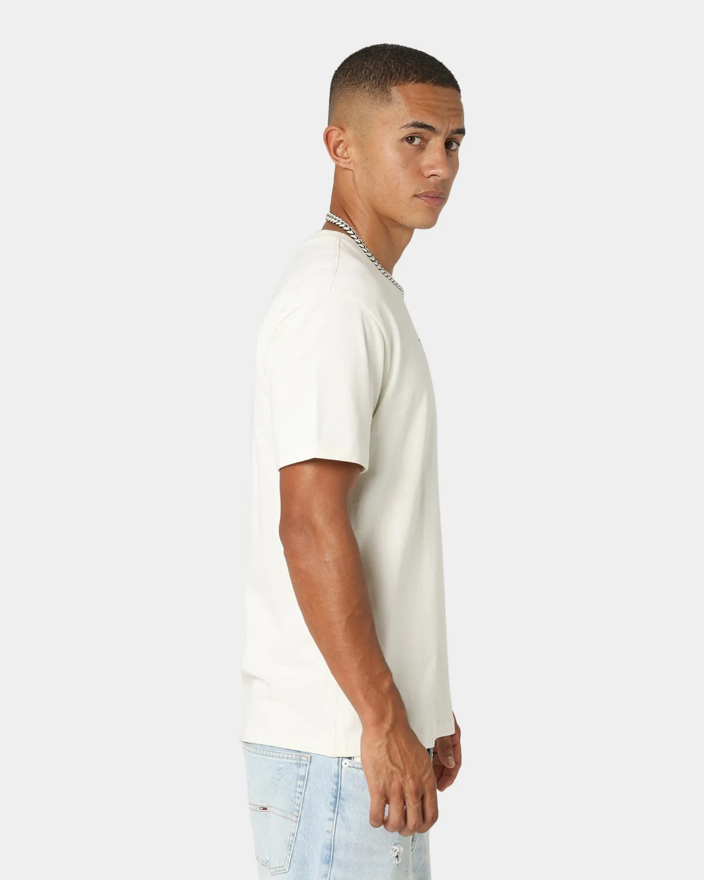 Tommy Jeans Tommy Badge T-Shirt Ivory